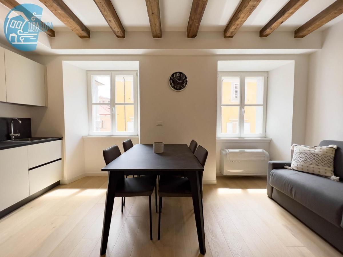 Cavana 10 Tirabora Short Rent Trieste Eksteriør bilde