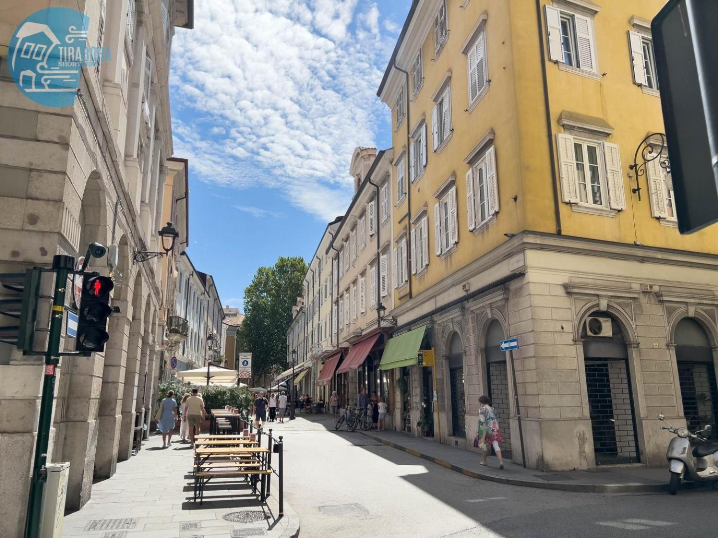 Cavana 10 Tirabora Short Rent Trieste Eksteriør bilde